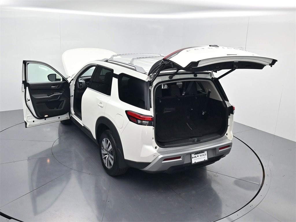 Used 2022 Nissan Pathfinder SL image 48