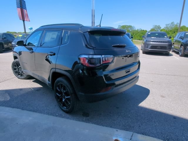 New 2026 Jeep Compass Latitude AWD/4WD image 26