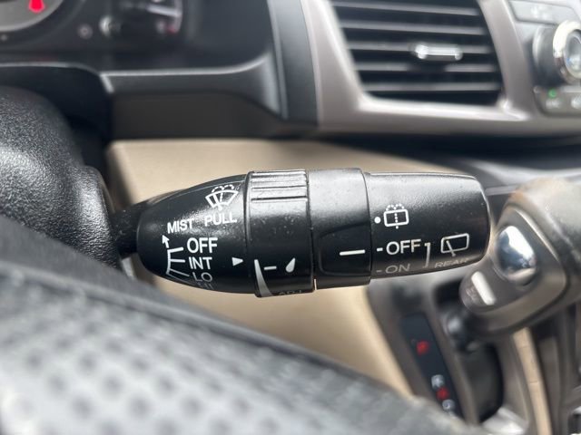 Used 2015 Honda Odyssey Touring Elite image 51