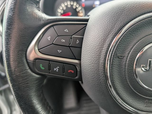 Used 2018 Jeep Renegade Limited w/ UConnect 8.4 Nav Group image 17