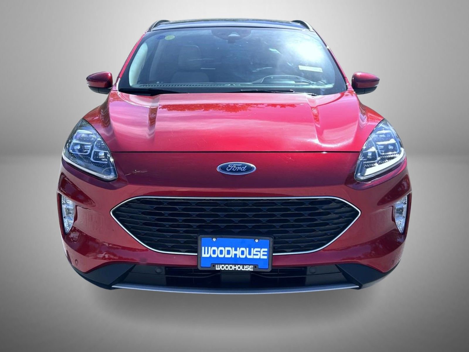 Used 2020 Ford Escape Titanium AWD/4WD image 2