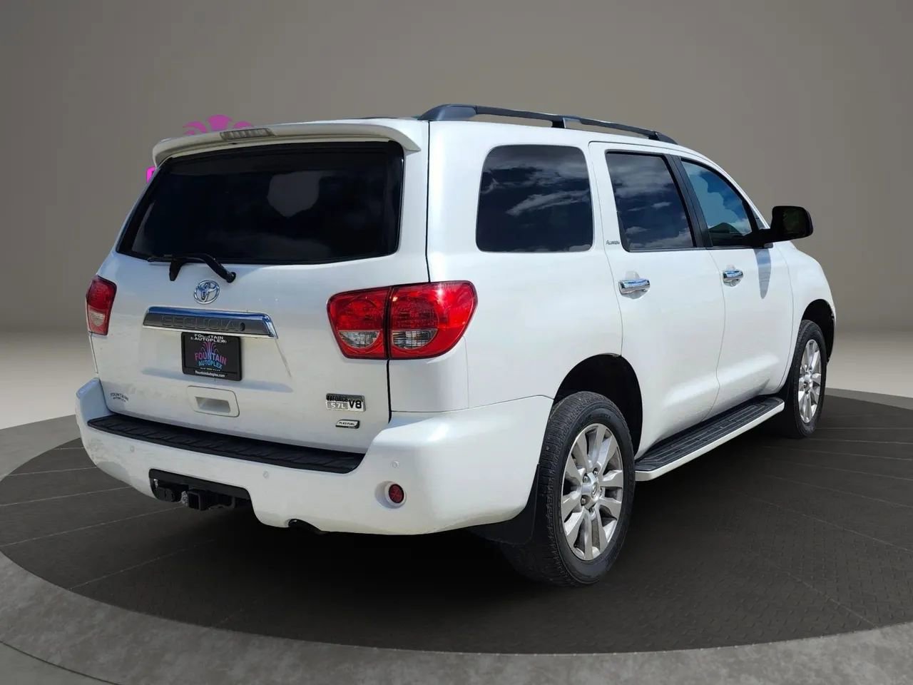 Used 2016 Toyota Sequoia Platinum AWD/4WD image 5