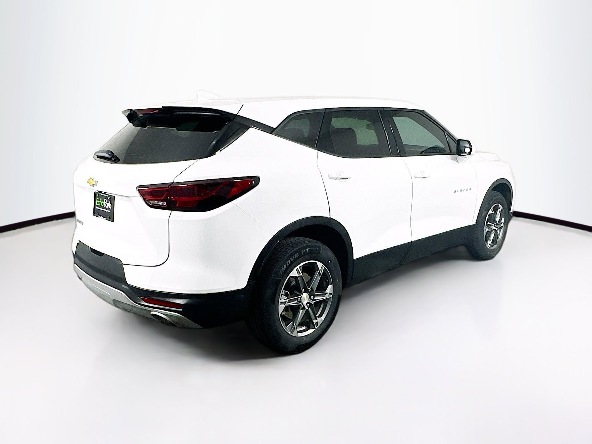 Used 2023 Chevrolet Blazer LT FWD image 9