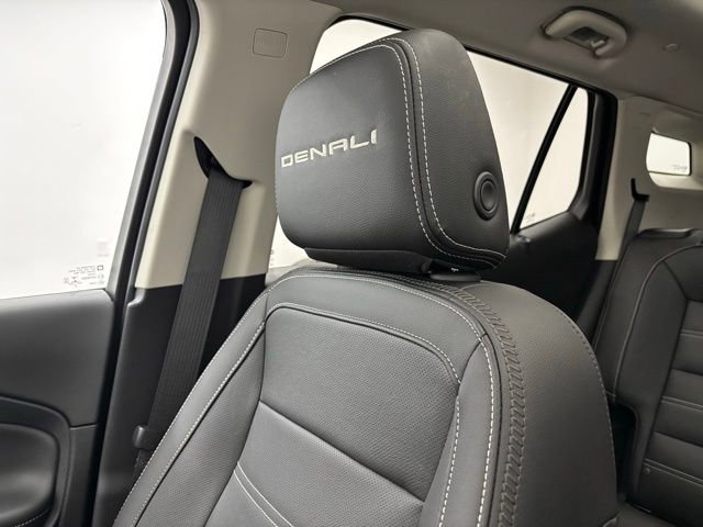 Used 2023 GMC Terrain Denali w/ Denali Premium Package image 44