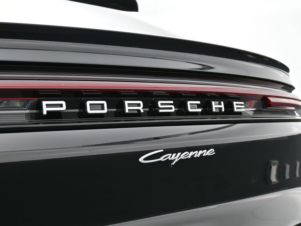 New 2026 Porsche Cayenne Coupe image 14