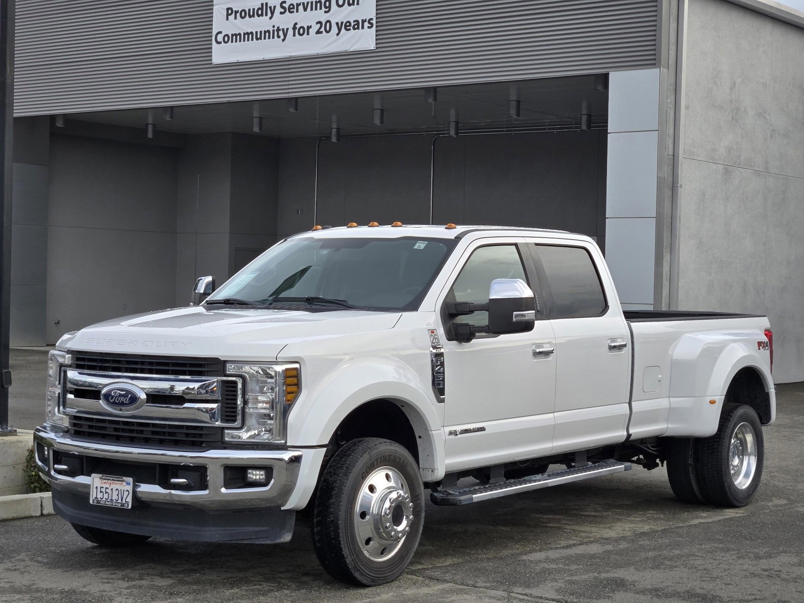 Used 2019 Ford F450 XLT w/ XLT Premium Package image 6