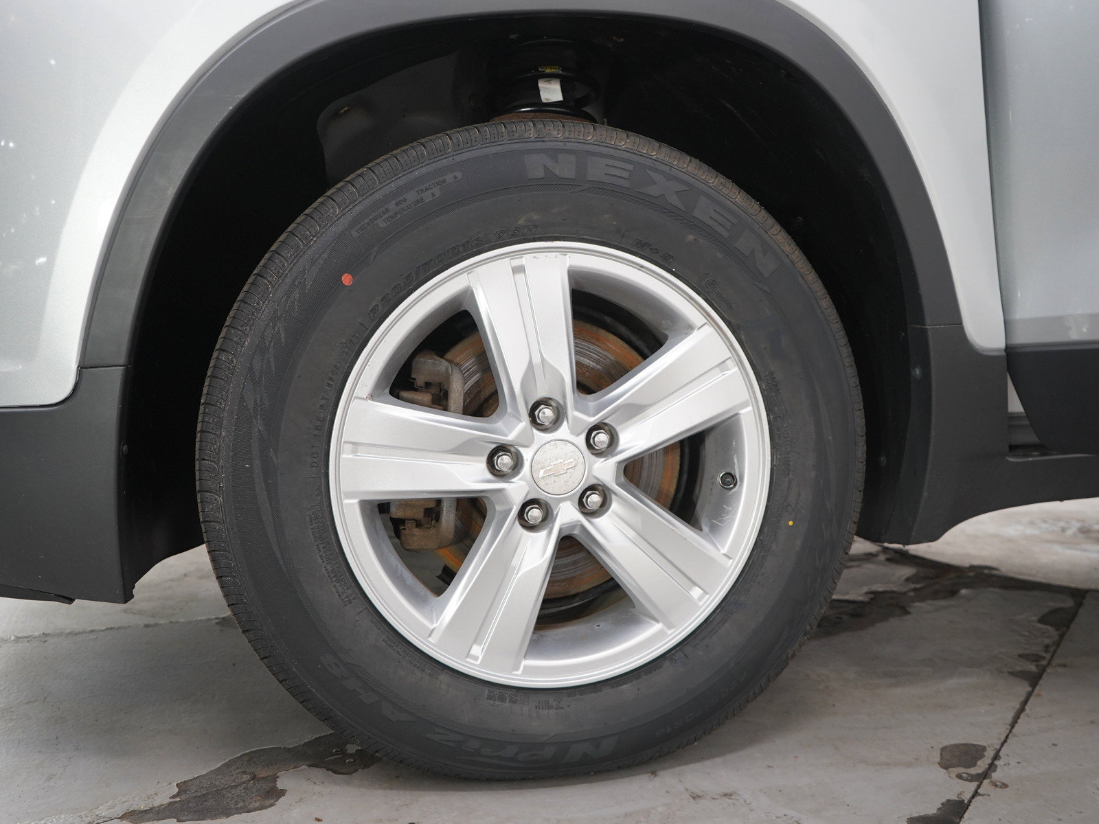 Used 2016 Chevrolet Trax LT w/ LT Convenience Package AWD/4WD image 29