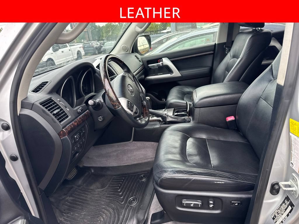 Used 2013 Toyota Land Cruiser AWD/4WD image 5