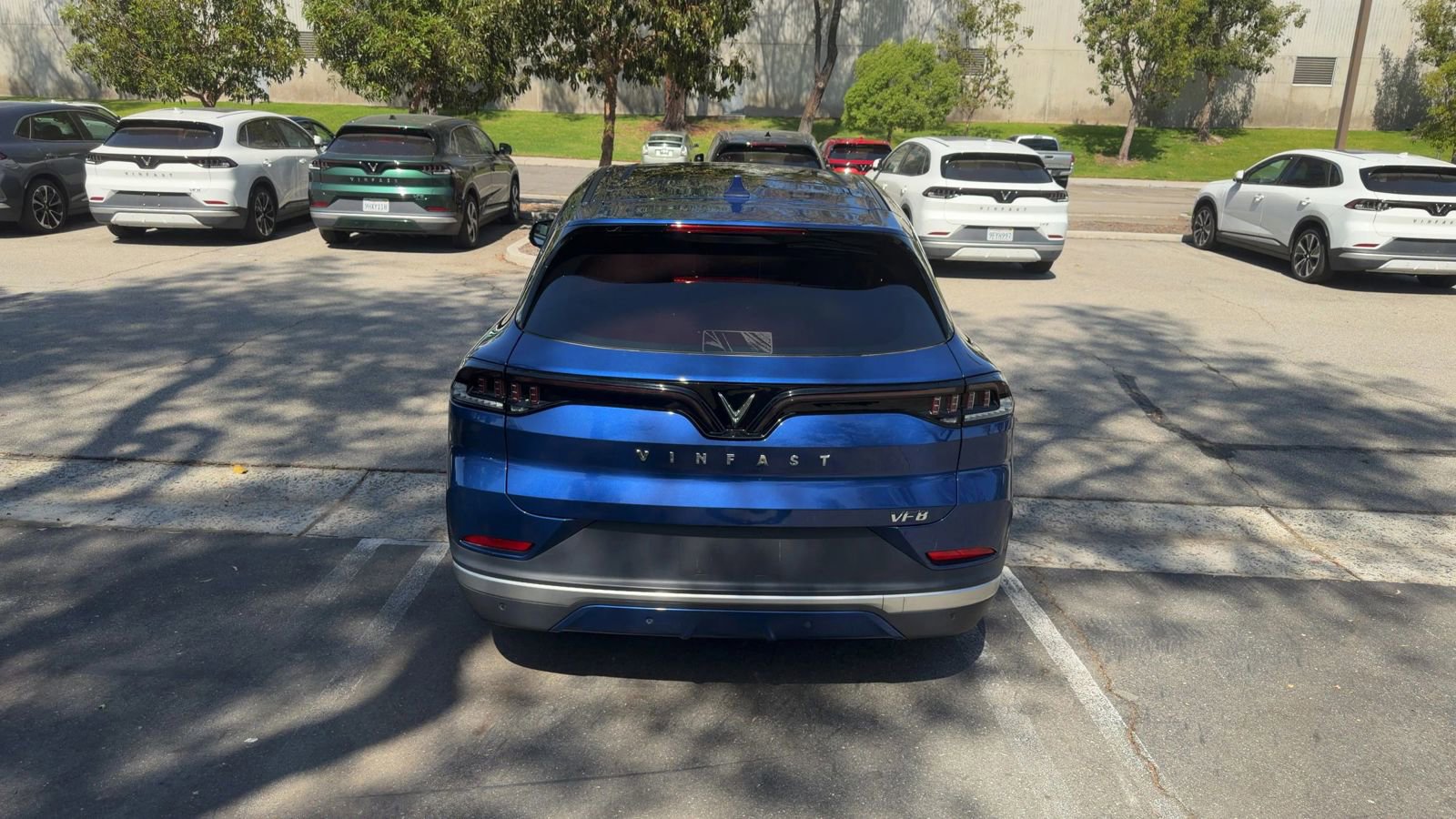 Used 2023 VinFast VF 8 Plus image 5