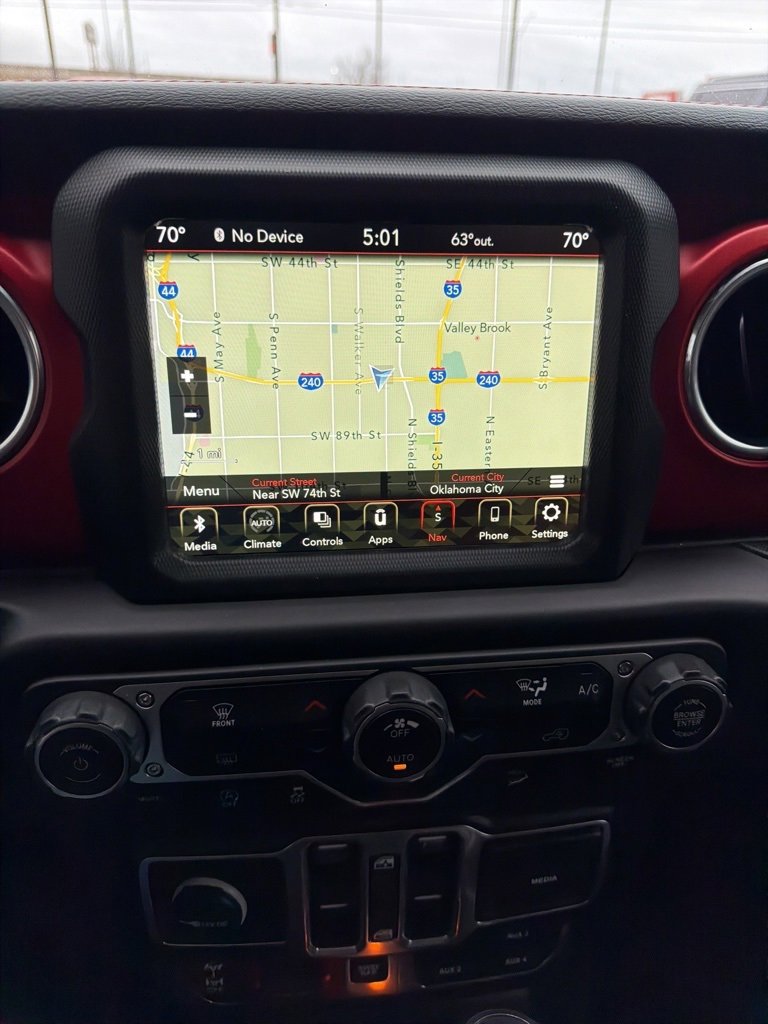 Used 2018 Jeep Wrangler Unlimited Rubicon image 11