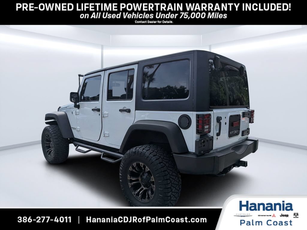 Used 2017 Jeep Wrangler Unlimited Rubicon w/ Connectivity Group AWD/4WD image 5