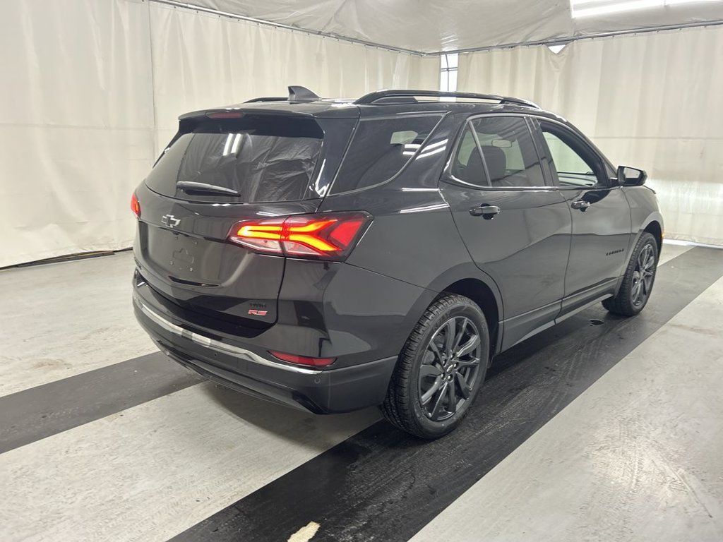 Certified 2023 Chevrolet Equinox RS AWD/4WD image 2