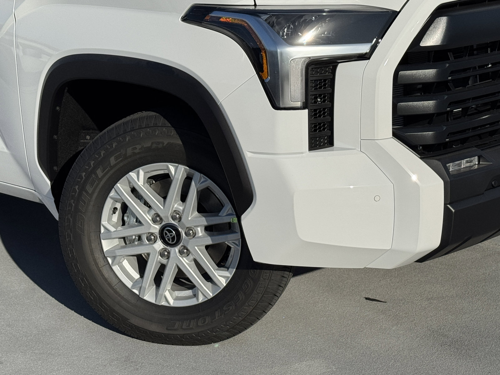 New 2026 Toyota Tundra SR5 image 10