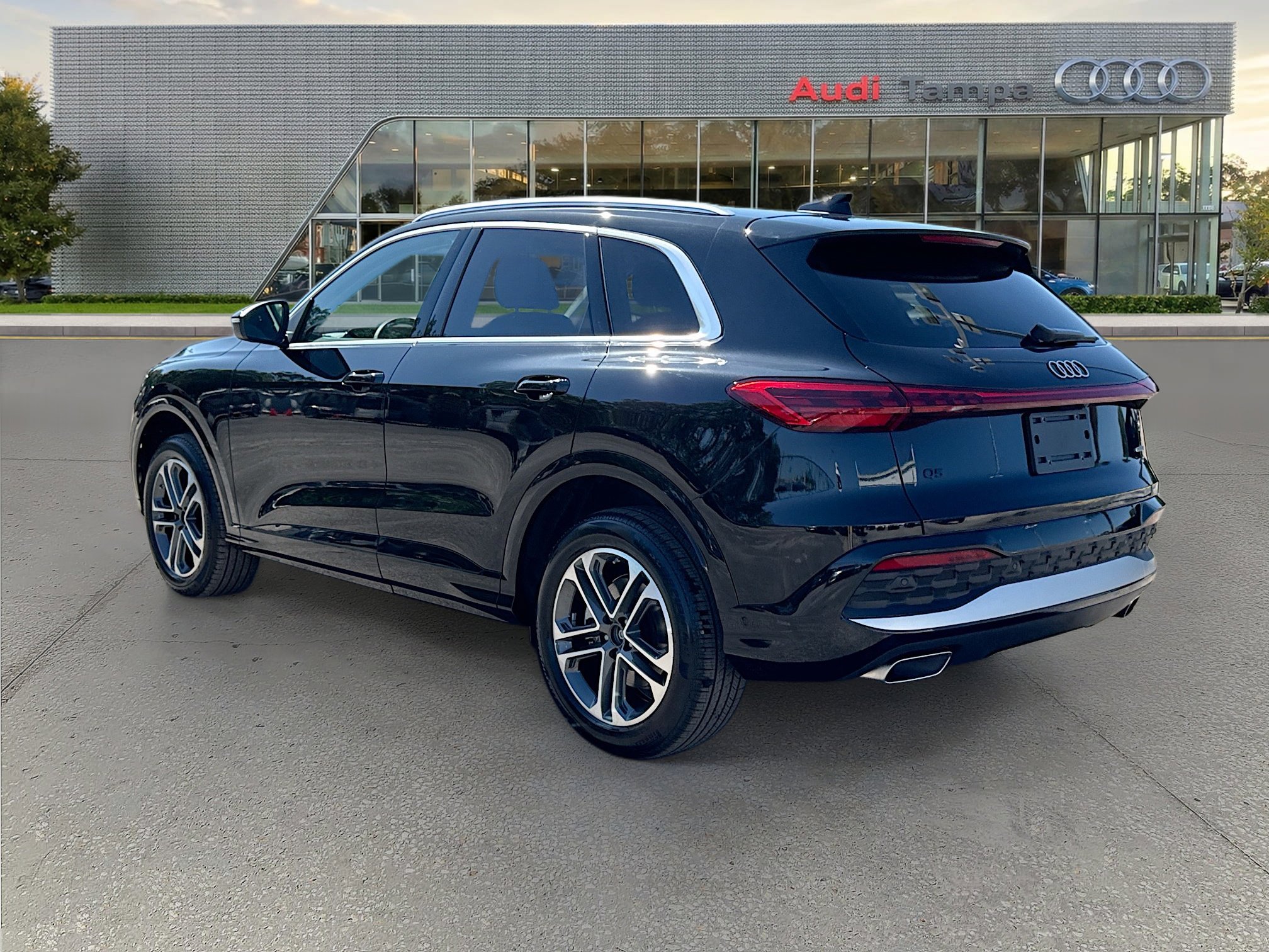 New 2026 Audi Q5 Premium AWD/4WD image 5