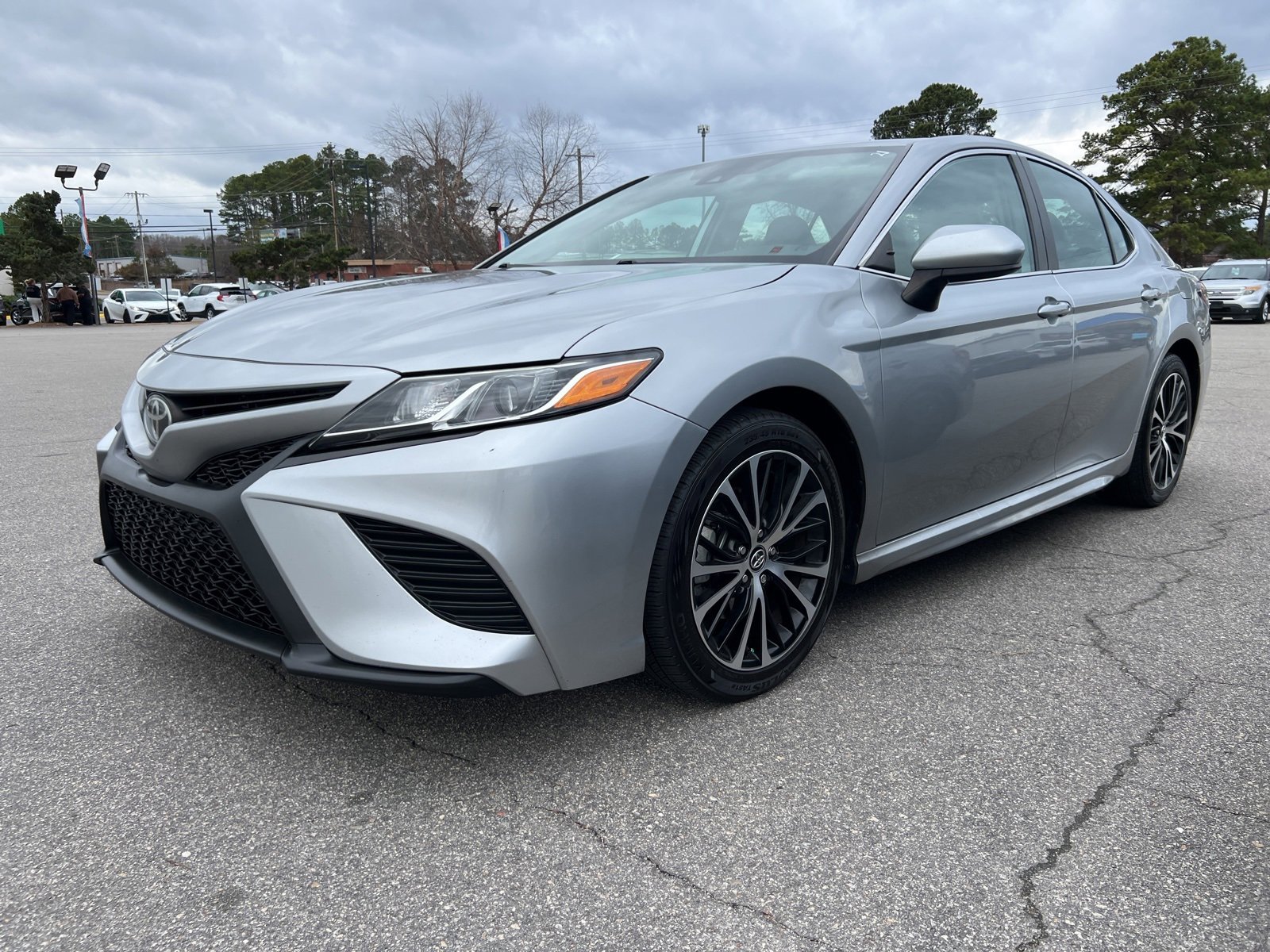 Used 2020 Toyota Camry SE
