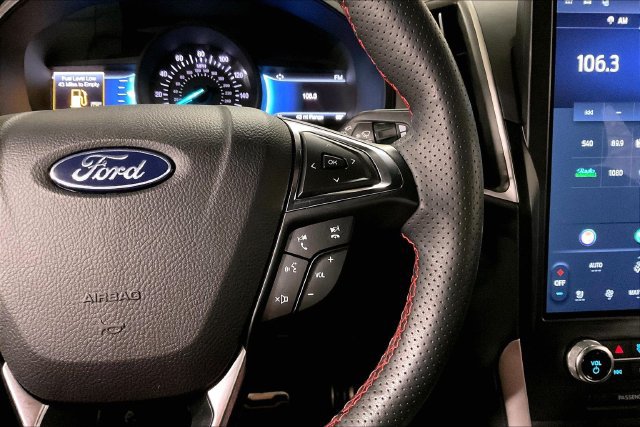 Used 2024 Ford Edge ST-Line AWD/4WD image 21