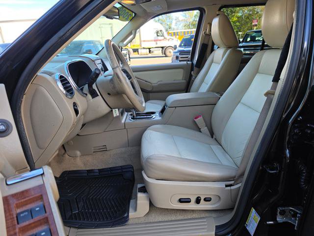 Used 2009 Ford Explorer Eddie Bauer AWD/4WD image 13