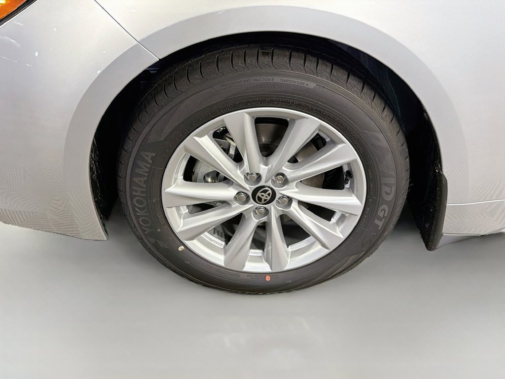 New 2027 Toyota Corolla SE FWD image 4