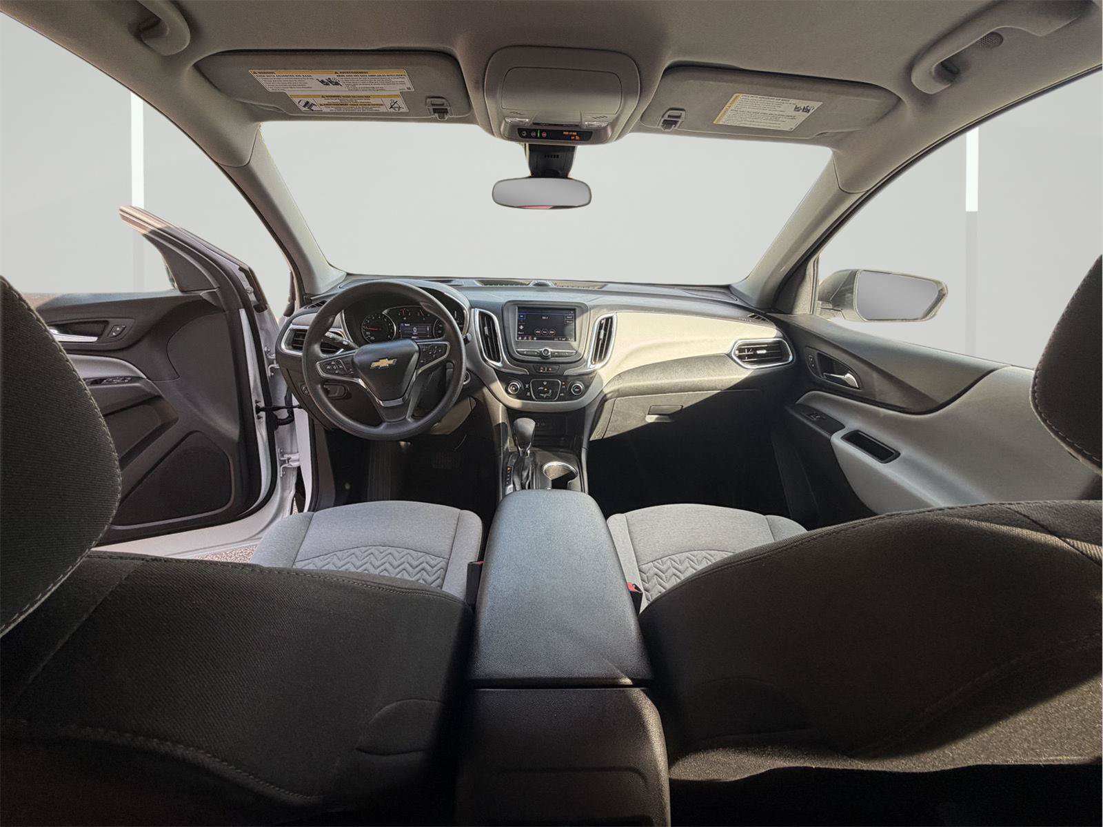 Used 2024 Chevrolet Equinox LS w/ LS Convenience Package FWD image 29