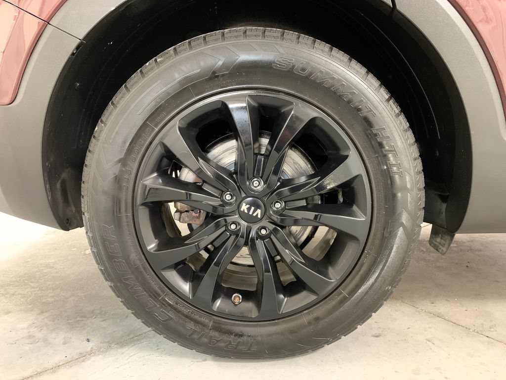 Used 2020 Kia Telluride LX AWD/4WD image 11