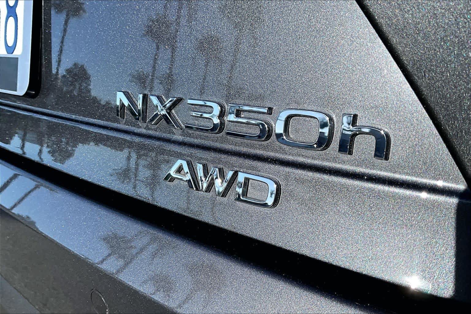 Certified 2026 Lexus NX 350h AWD w/ Accessory Package (2T) image 9