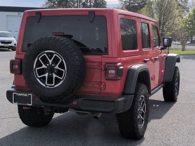 Used 2025 Jeep Wrangler Unlimited Rubicon image 3
