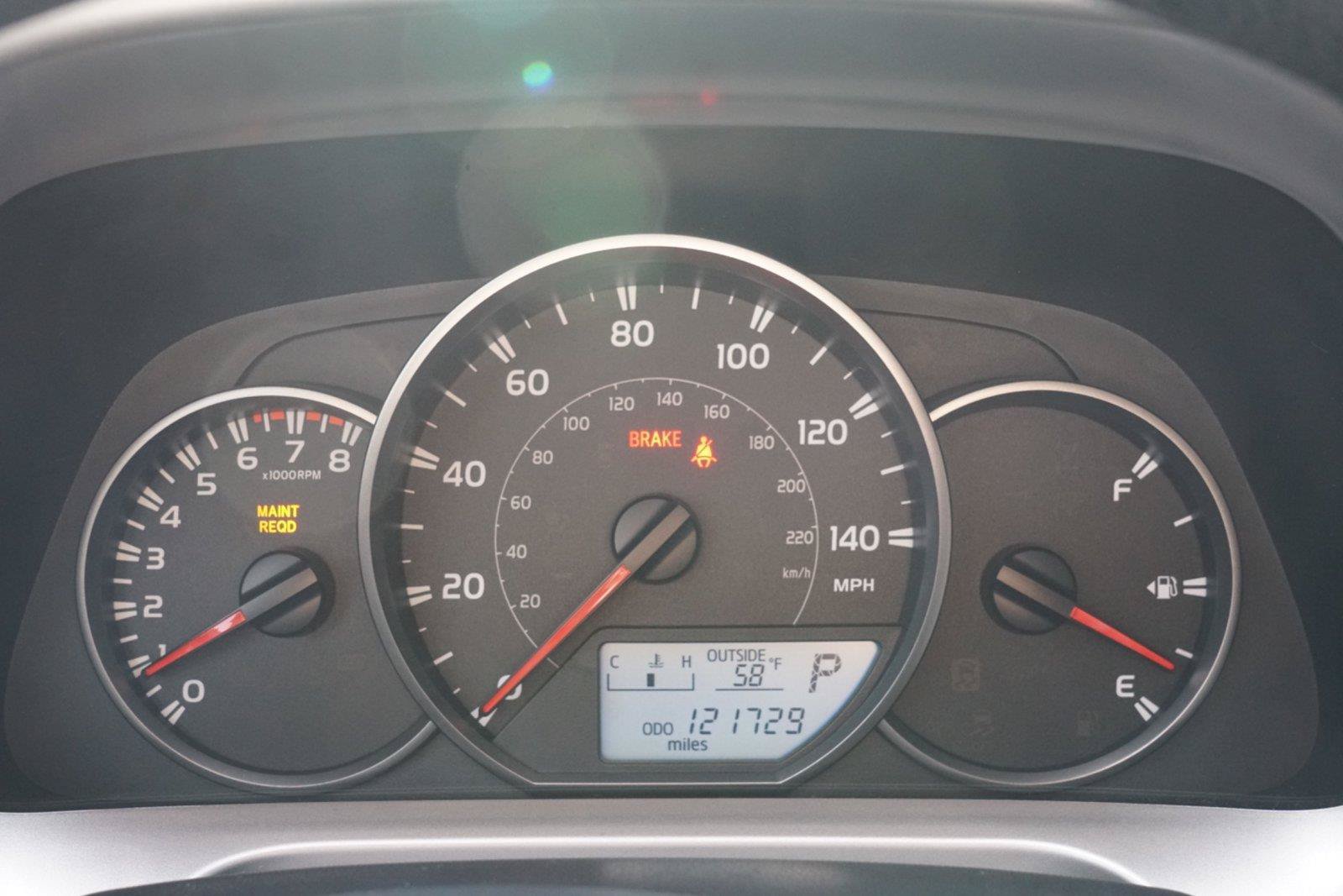 Used 2016 Toyota RAV4 LE FWD image 16