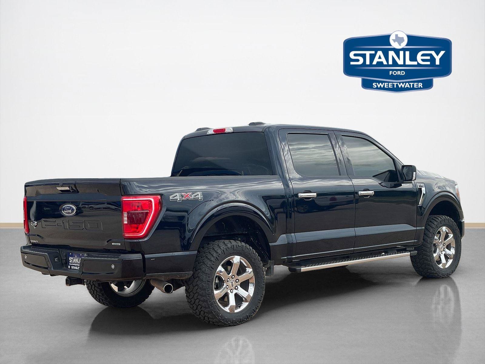 Used 2023 Ford F150 XLT w/ Equipment Group 302A High AWD/4WD image 8