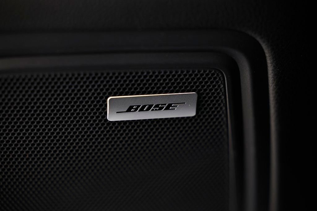 Certified 2025 Porsche Macan image 22