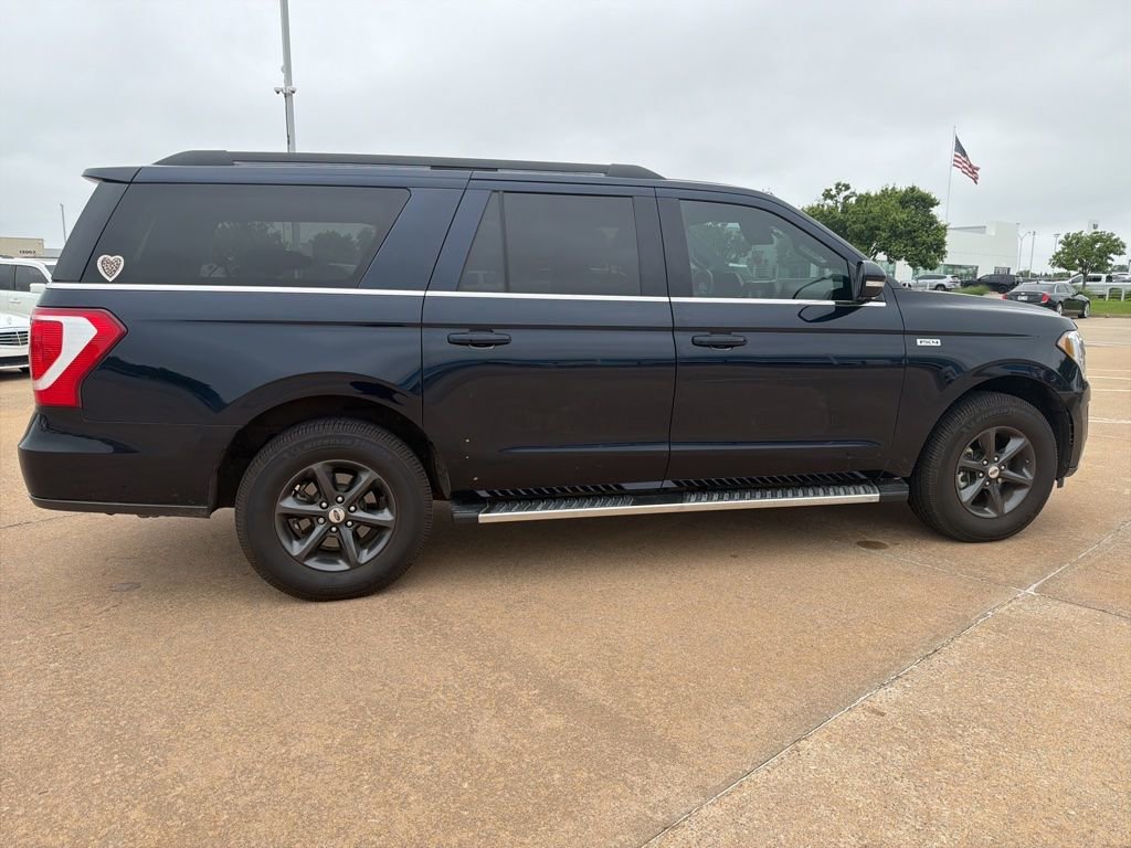 Used 2021 Ford Expedition Max XLT AWD/4WD image 3