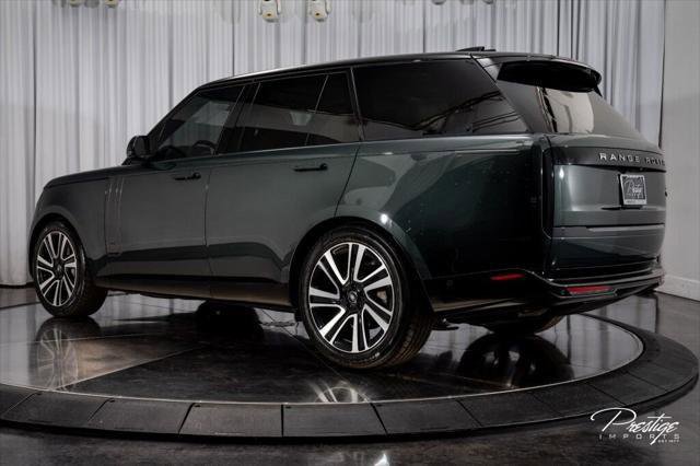 Used 2023 Land Rover Range Rover SE AWD/4WD image 10