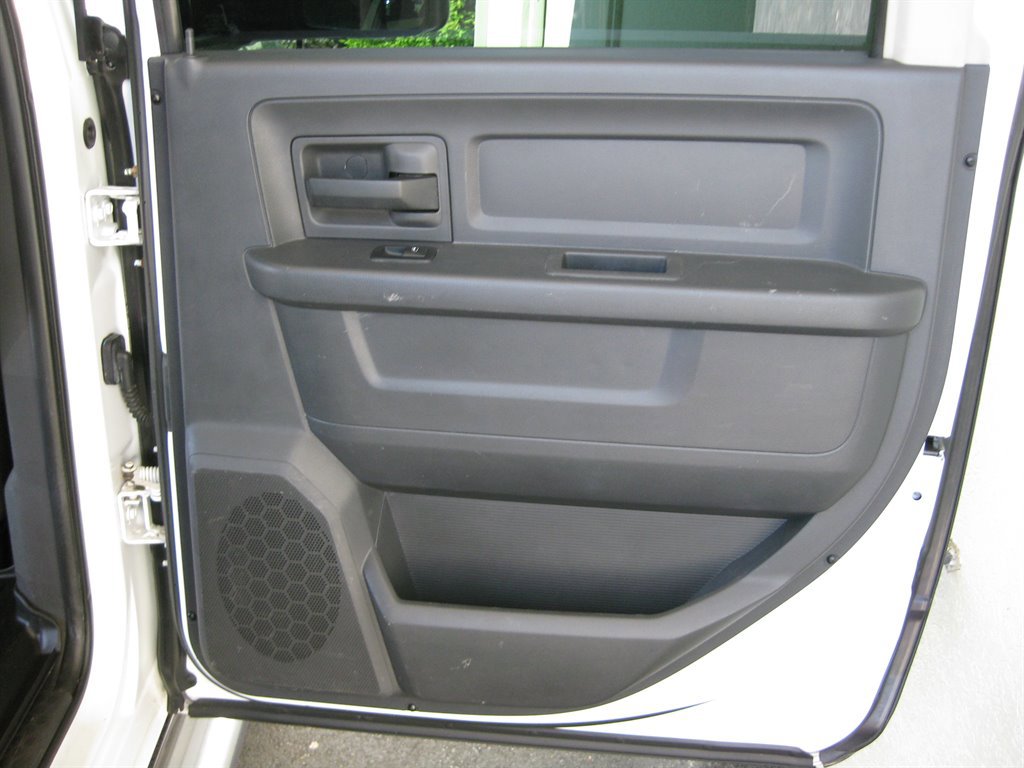 Used 2011 RAM 2500 ST w/ ST Popular Equipment Group RWD image 29