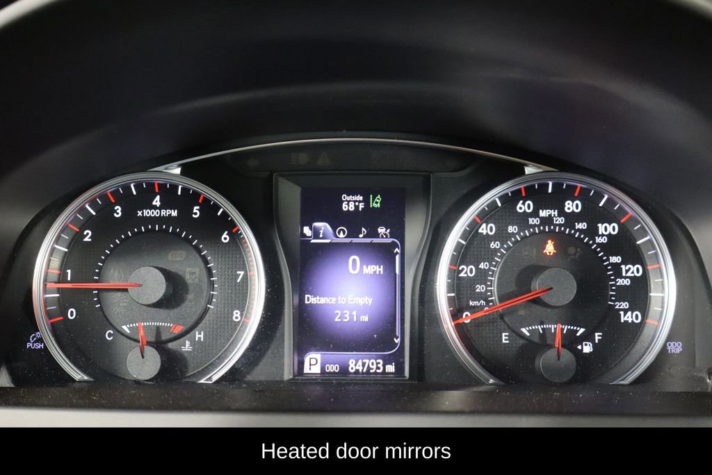 Used 2017 Toyota Camry XSE w/ Moonroof Package image 11