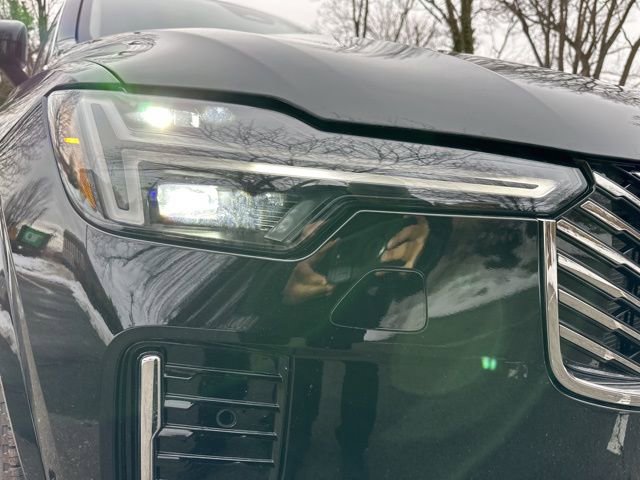 New 2026 Volvo XC90 B6 Ultra w/ Protection Package image 9