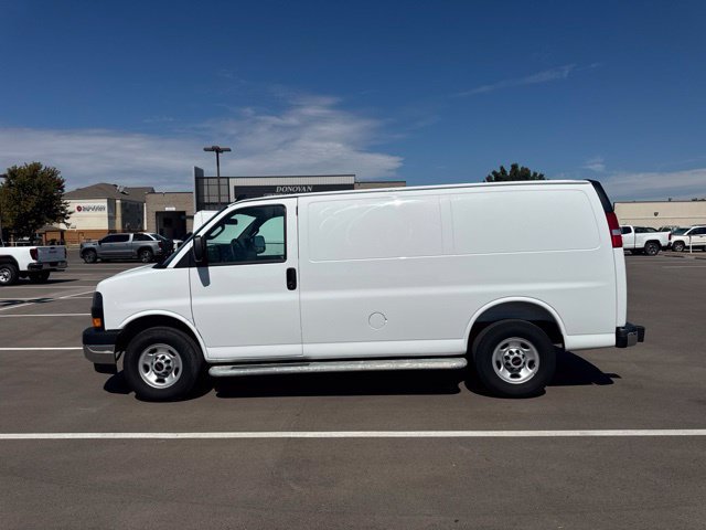 Used 2025 GMC Savana 2500 w/ Driver Convenience Package RWD image 7