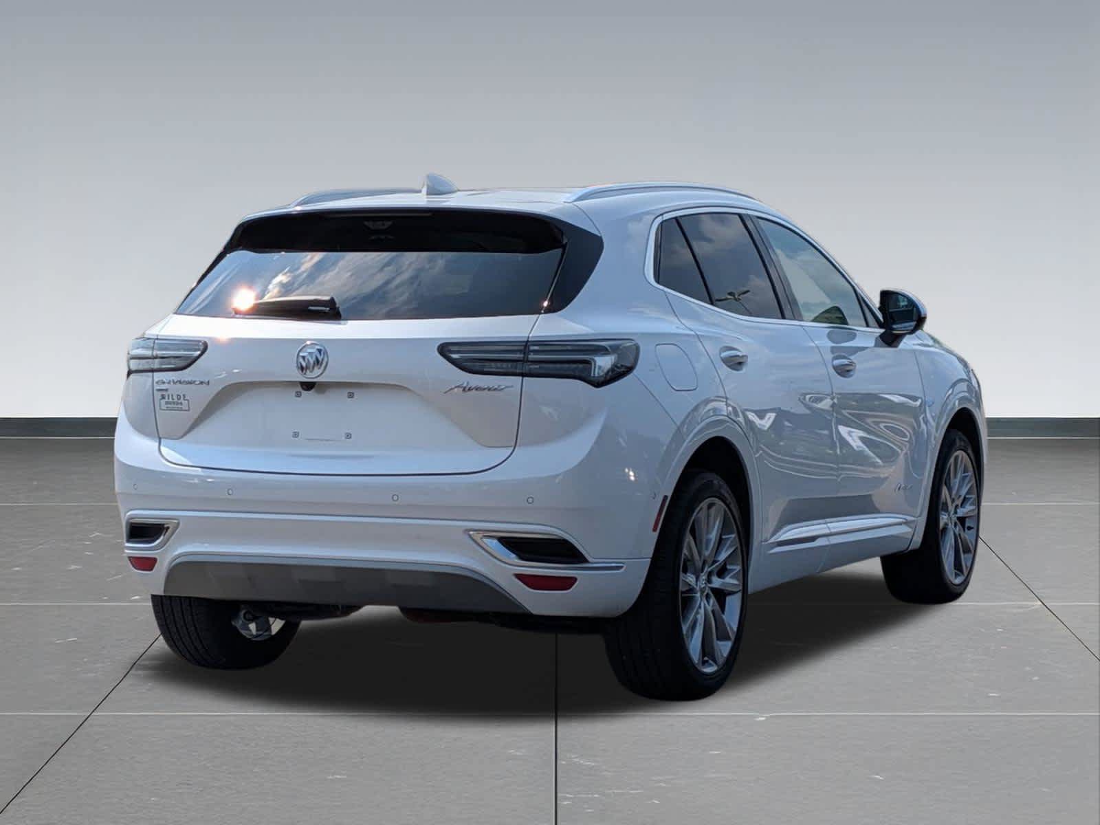 Used 2023 Buick Envision Avenir AWD/4WD image 5