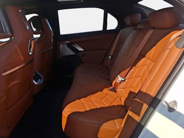 New 2026 BMW 760i xDrive w/ Executive Package image 8