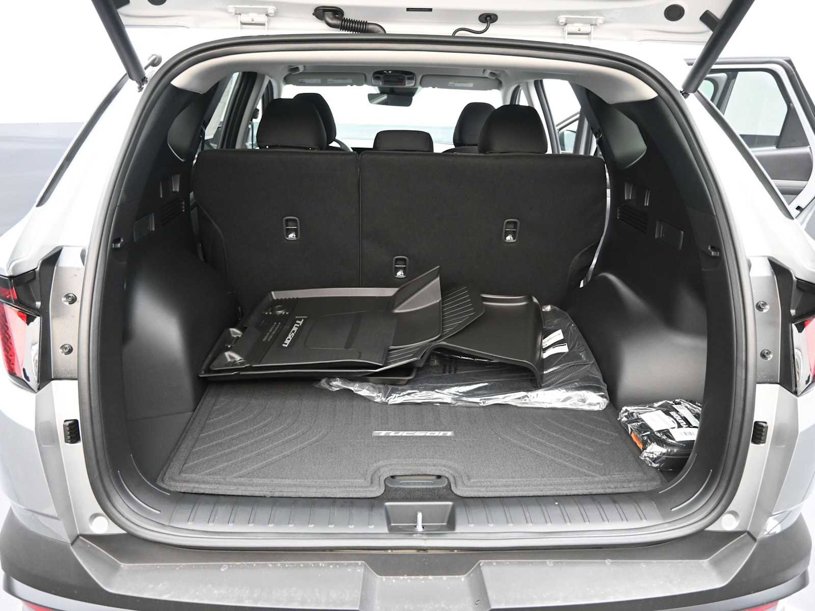 New 2026 Hyundai Tucson SEL image 13