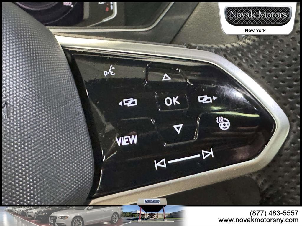 Used 2022 Volkswagen Tiguan SEL R-Line image 17