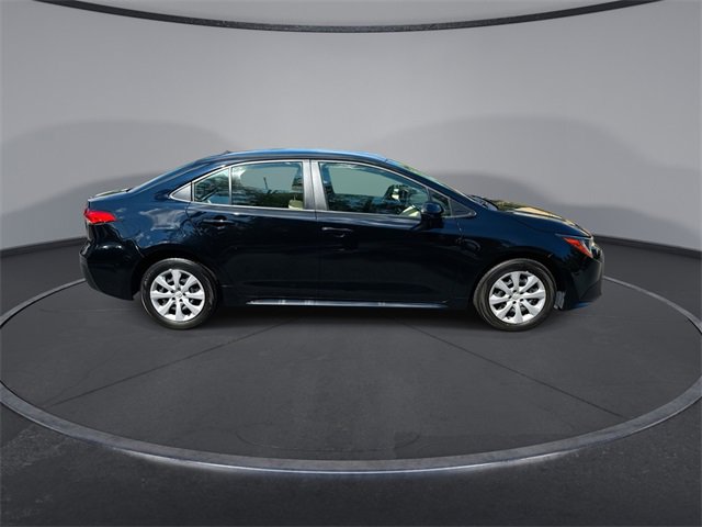 Used 2023 Toyota Corolla LE image 9