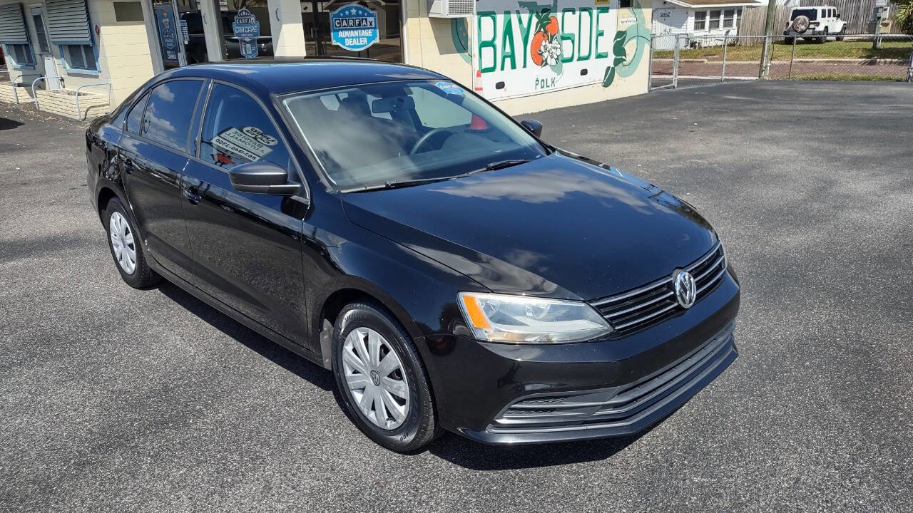 Used 2015 Volkswagen Jetta S image 3
