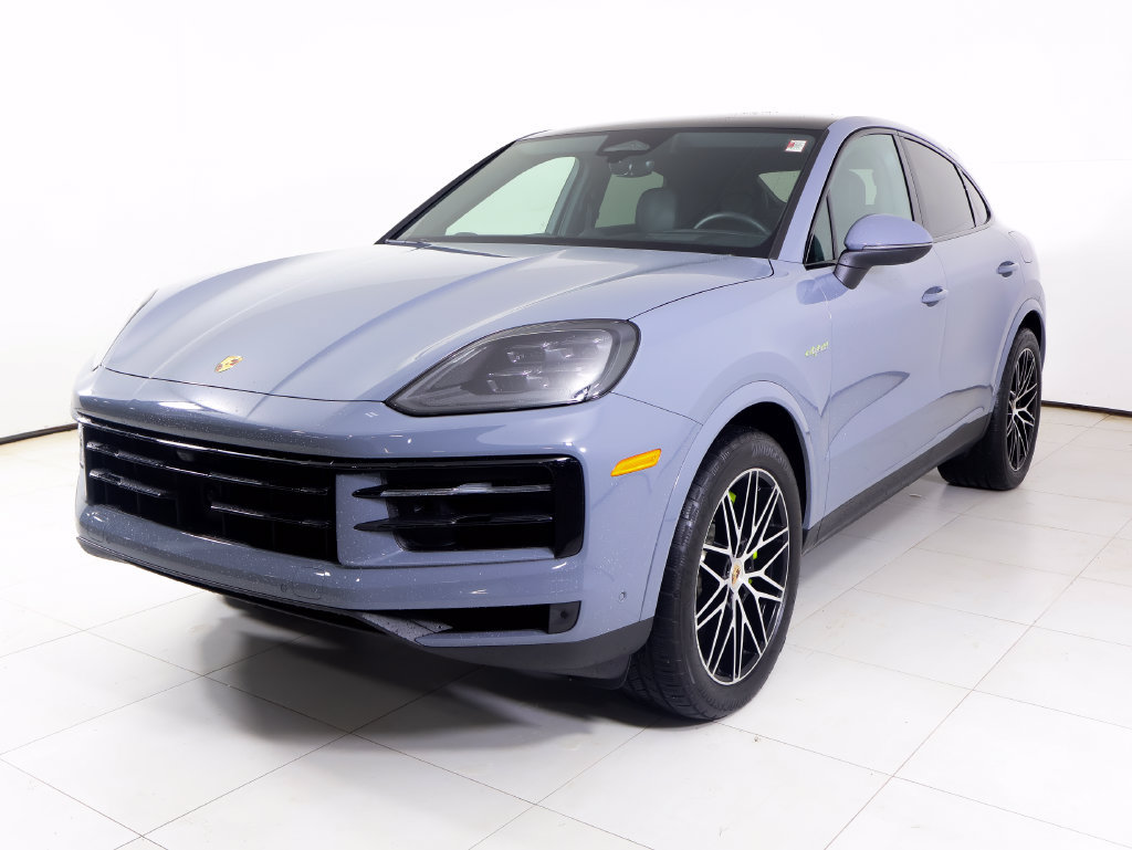 Certified 2026 Porsche Cayenne Coupe AWD/4WD image 1