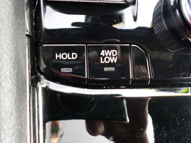 Used 2022 Jeep Grand Cherokee Overland w/ Adv Protech Group III image 18