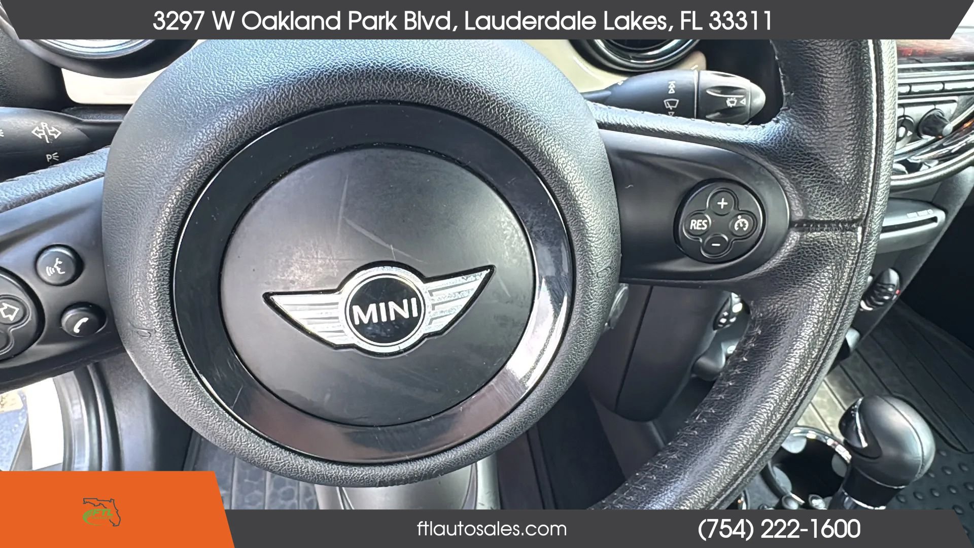 Used 2012 MINI Cooper Convertible FWD image 32