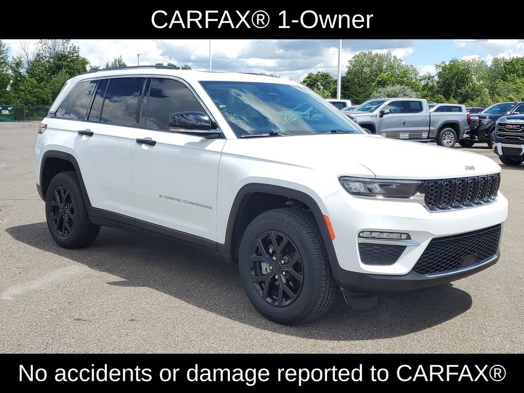 Used 2022 Jeep Grand Cherokee Limited AWD/4WD image 2