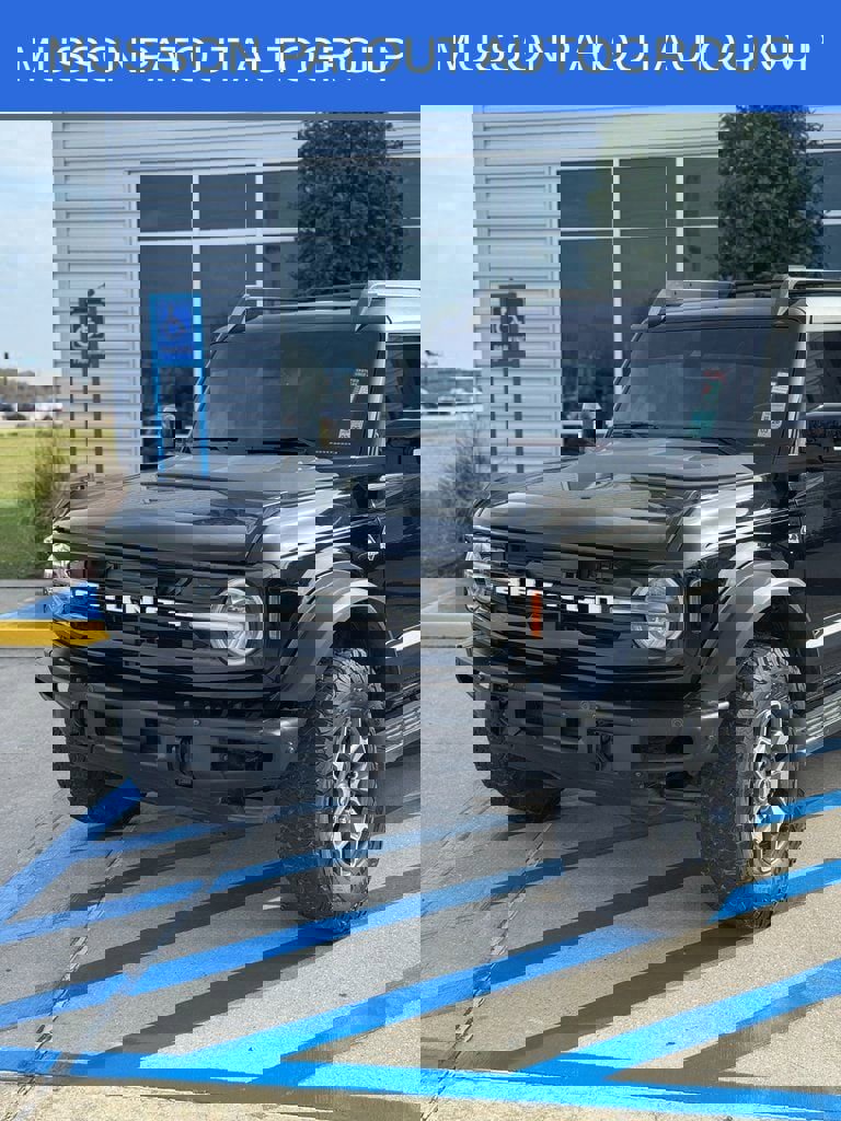 Used 2022 Ford Bronco Outer Banks image 2