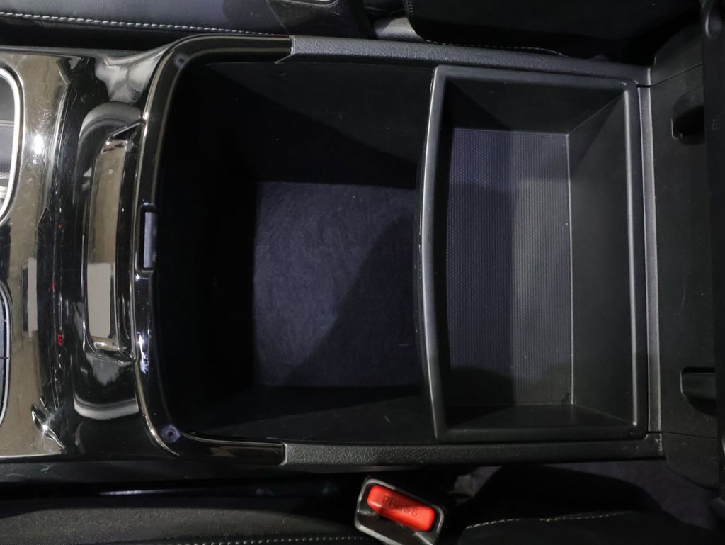 Used 2025 Kia Telluride S image 39