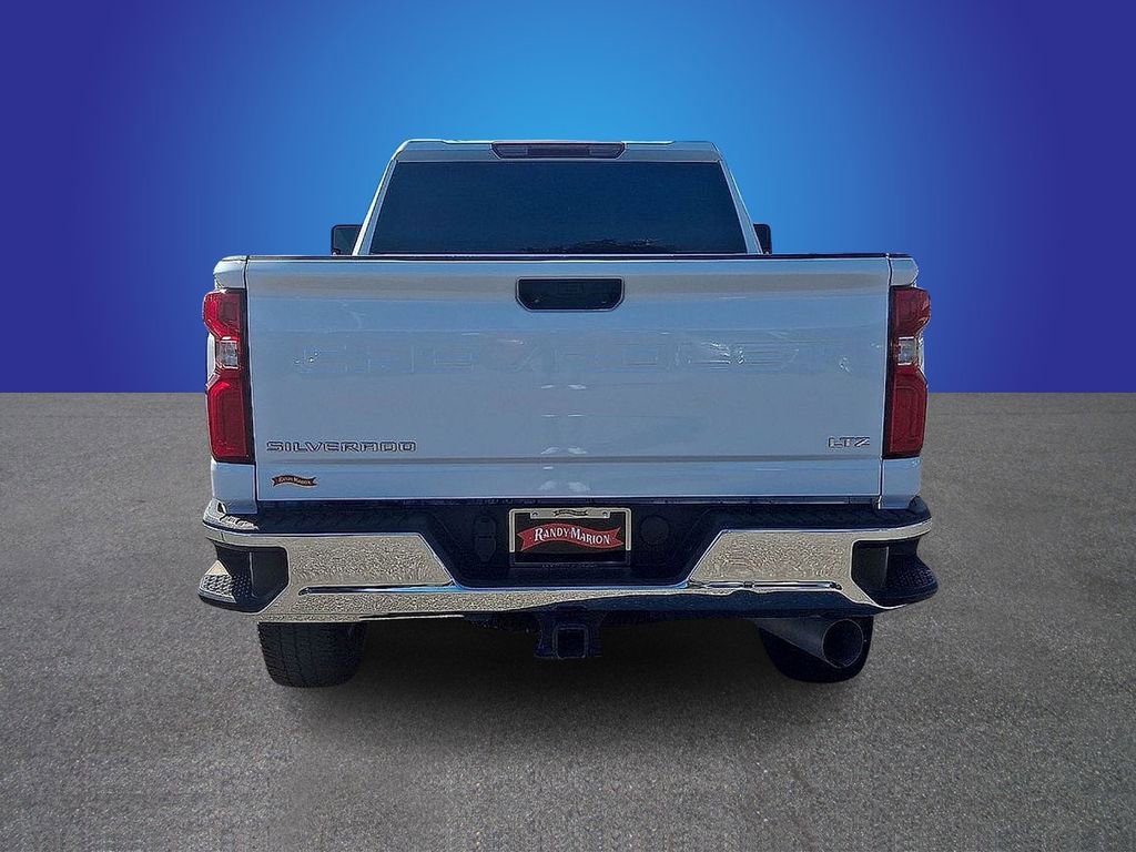 Used 2024 Chevrolet Silverado 2500 LTZ image 5