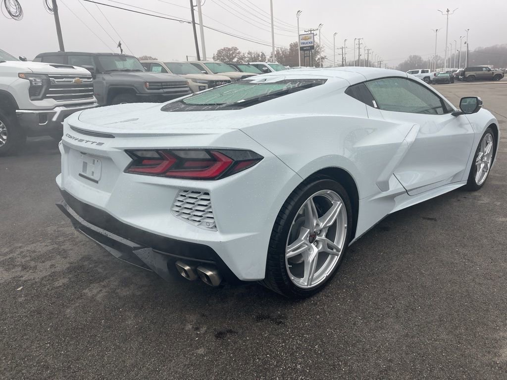 Used 2021 Chevrolet Corvette Stingray Preferred Cpe w/ Chrome Exterior Badge Package image 5