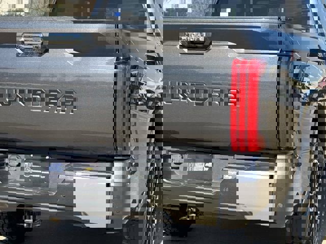 Used 2025 Toyota Tundra Limited w/ Power Package image 7